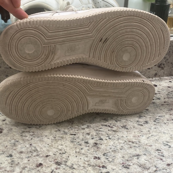 NIKE AIR FORCES - Picture 7 of 7